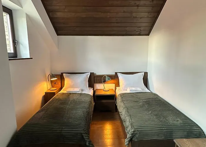 вяра, надежда, любов Къща за гости *