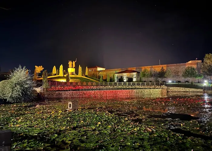 вяра, надежда, любов Къща за гости Neofit Rilski