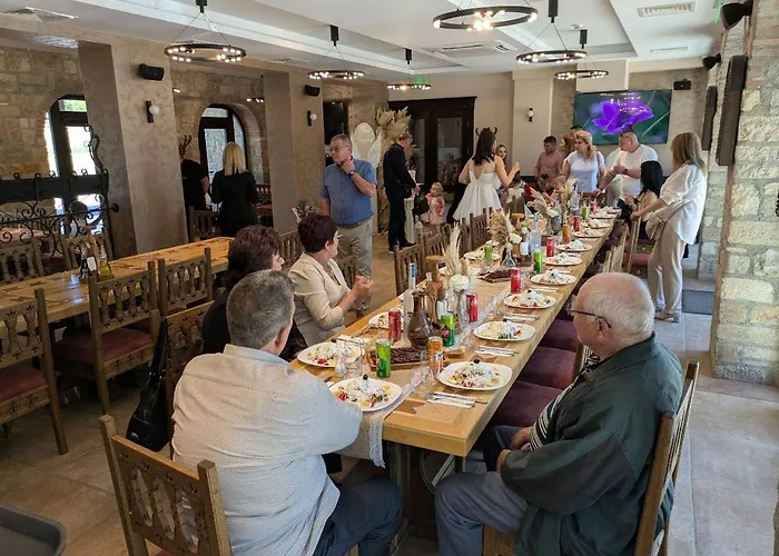 вяра, надежда, любов Къща за гости *